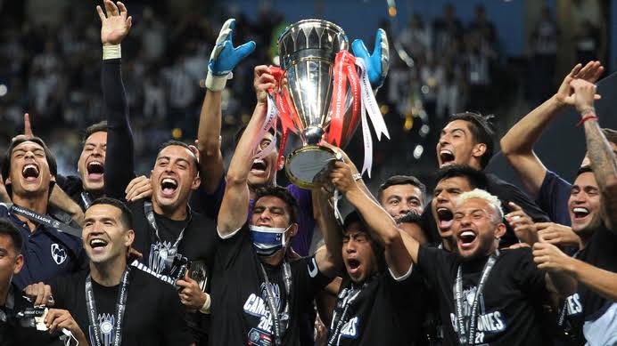DiegoArmaMedina's tweet photo. En NL, @Rayados es el último campeón de TODO.

¿Qué es lo que han hecho mal para que la percepción sea tan negativa?

Pareciera que son un club que “todo hace mal”, cuando claramente hay cosas que hacen bien.

¿Qué deben hacer para cambiar esa imagen?

-
Presentado por: @CodereMX https://t.co/HM78FJrtCL