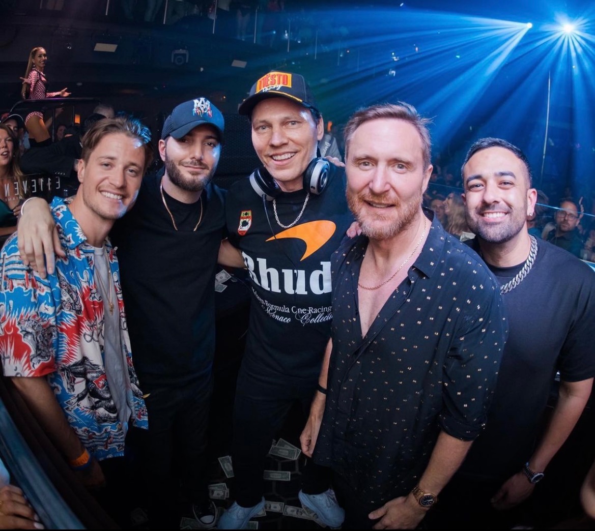 Tiësto (@tiesto) on Twitter photo Legendary night <a href="/11Miami/">E11EVEN MIAMI</a> with the fam <a href="/KygoMusic/">Kygo</a> <a href="/davidguetta/">David Guetta</a> <a href="/Alesso/">Alesso</a> <a href="/shalizi/">Moe Shalizi</a> 🔥🔥🔥🔥 Legendary night <a href="/11Miami/">E11EVEN MIAMI</a> with the fam <a href="/KygoMusic/">Kygo</a> <a href="/davidguetta/">David Guetta</a> <a href="/Alesso/">Alesso</a> <a href="/shalizi/">Moe Shalizi</a> 🔥🔥🔥🔥