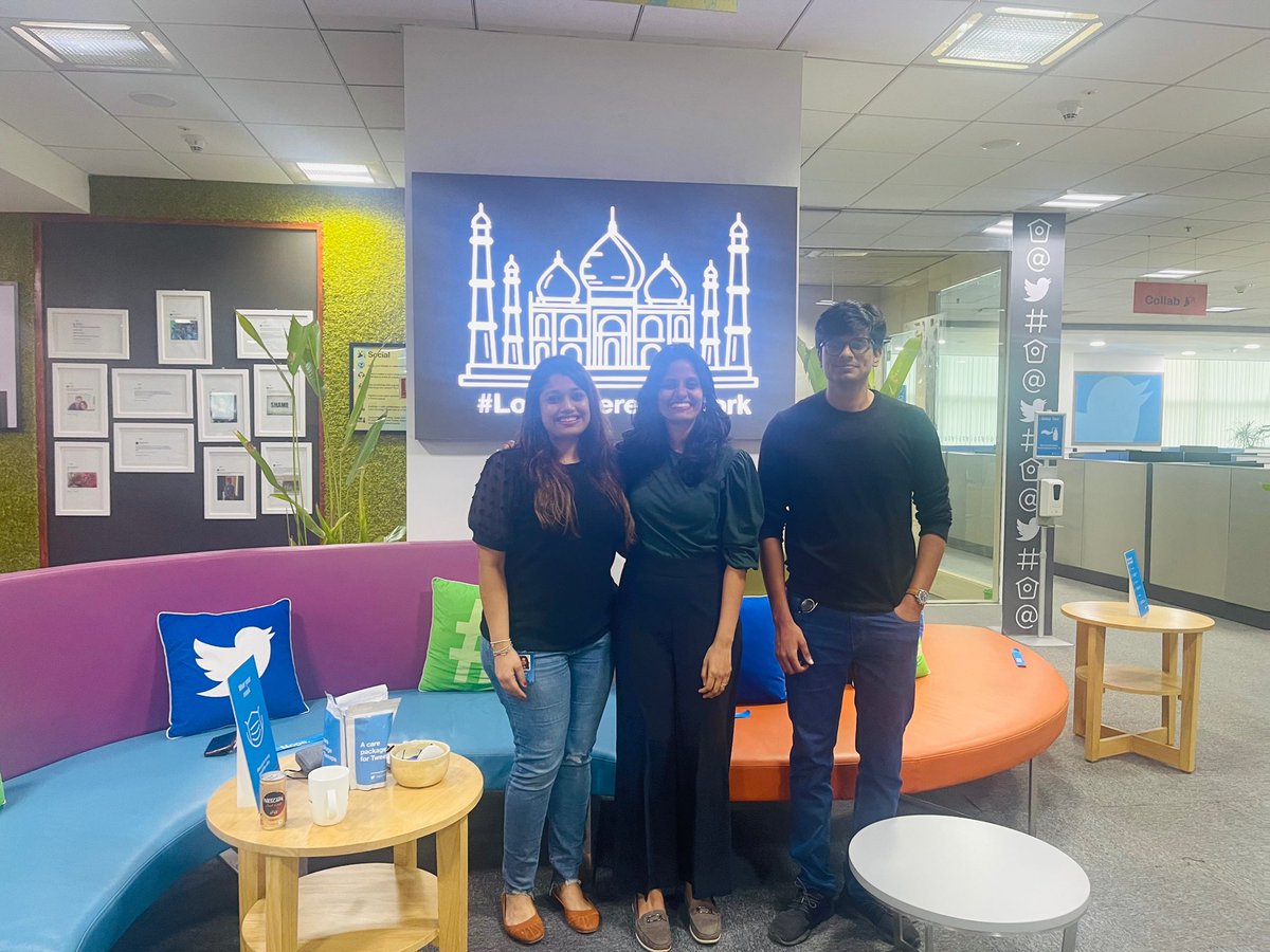 ruleyou's tweet photo. ✅ Bangalore weather 🌥 
✅ Auto rickshaw ride 🛺 
✅ Black dress code 👩🏻‍💻 
#twitterindia #LoveWhereYouWork 🇮🇳 https://t.co/DL1PpzG6Si
