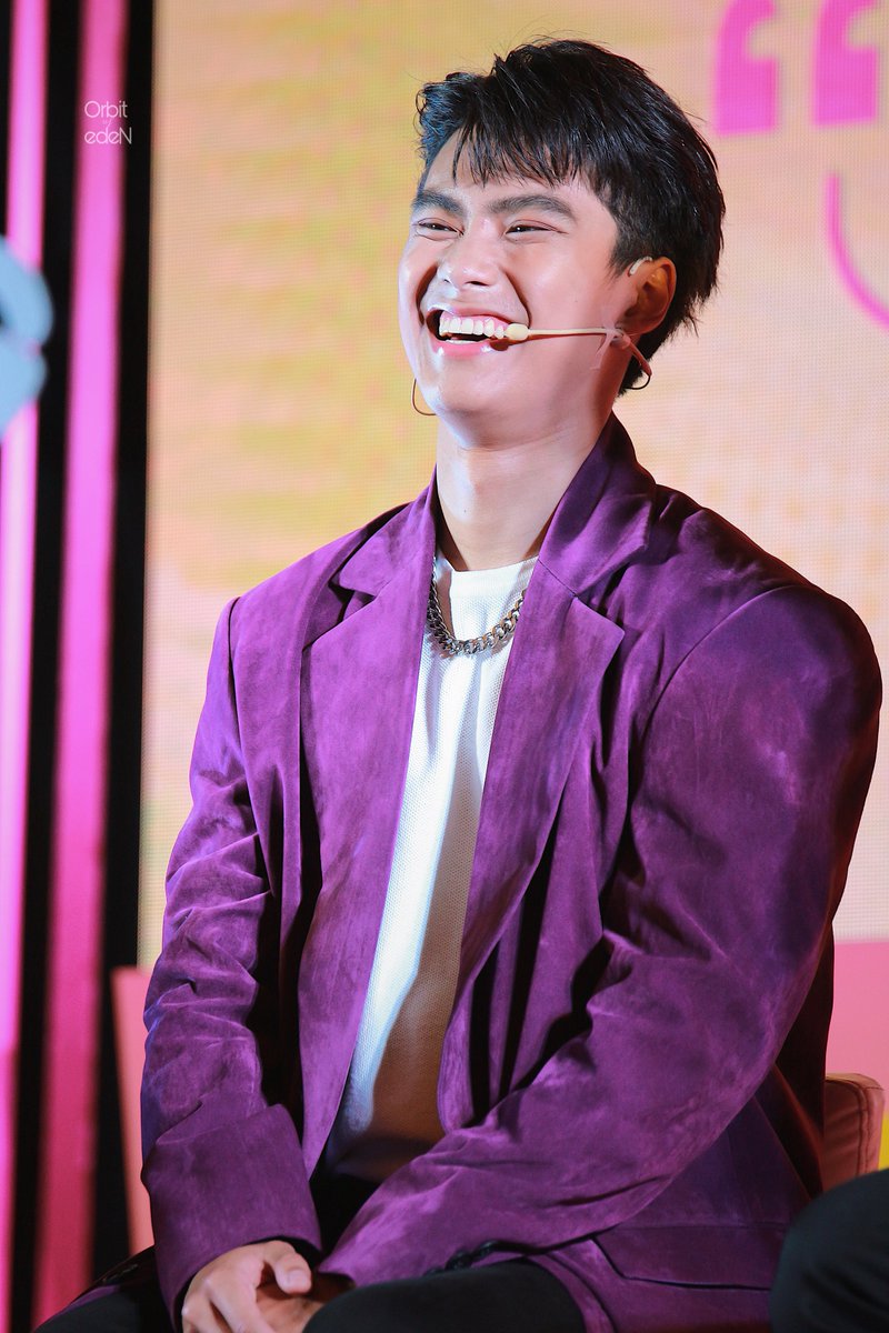 orbit_of_eden's tweet photo. หัวเราะเอ้กอ้ากเลยย
😃😄😁😆

#GOMO5GxOhmNanon
#ไวไปไหมถ้าจะขอเป็นมากกว่าเพื่อน 
#ohmpawat @ohmpawatt 
#โอมนนน #OhmNanon https://t.co/zplibM2liK