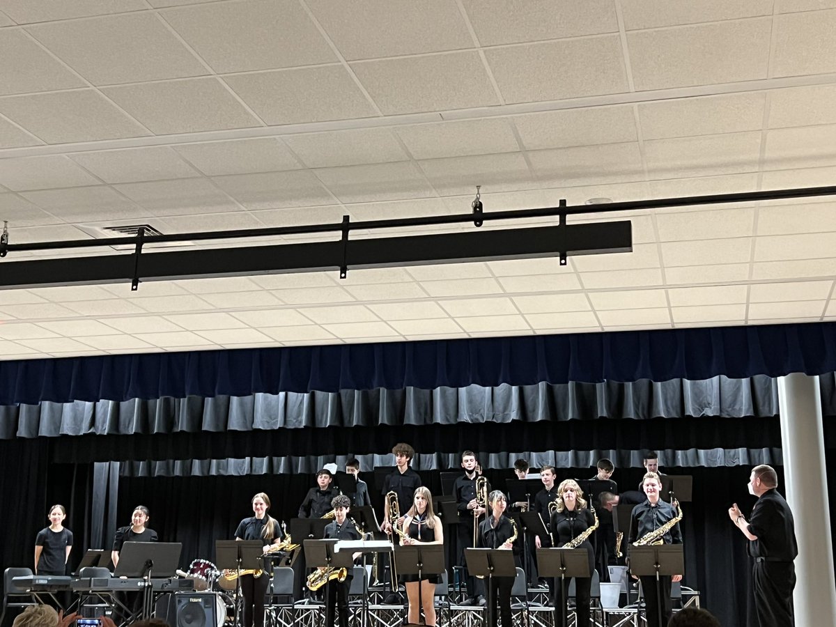 What an amazing jazz band concert last night! Congrats to all involved. @RSDNJArts <a href="/RSDsmithschool/">Smith Middle School</a> #enhancingthestudentexperience