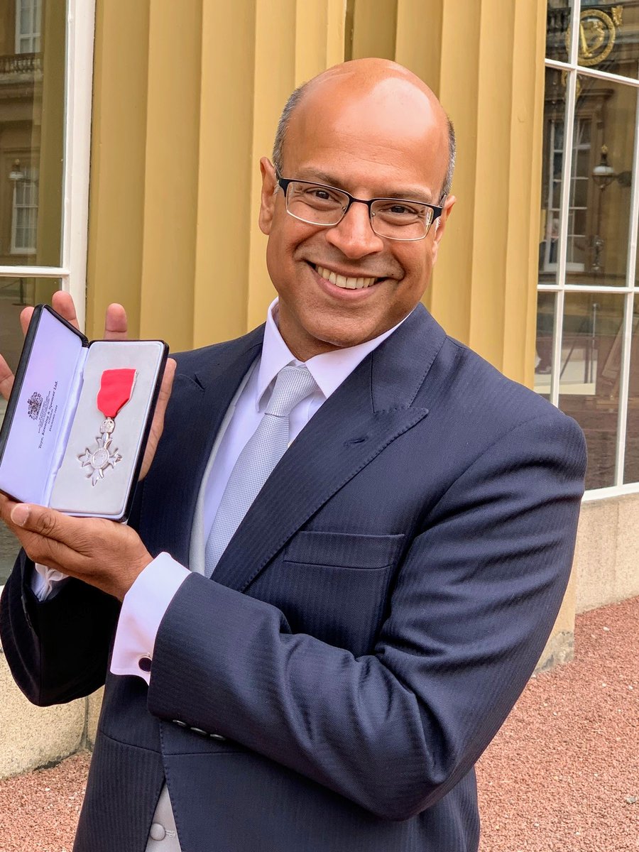 St Thomas à Becket tweet media