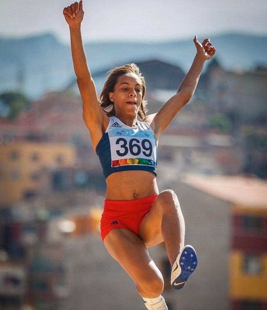 karenjordankj's tweet photo. La colonense Nathalee Aranda 🇵🇦 se prepara para el Campeonato Iberoamericano de Atletismo “Alicante 2022” que se celebrará del 20 al 22 de mayo en el Estadio Olímpico Camino Cano de La Nucía y en la ciudad de Torrevieja, España🇪🇸. https://t.co/HZayUShmjw