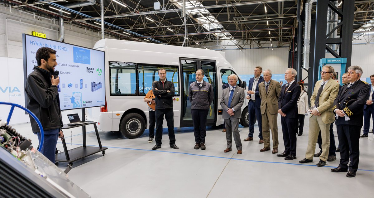 renaultgroup's tweet photo. Today the Royal Swedish Academy of Engineering Sciences @IVA1919 visited the Flins Refactory in France. An opportunity to discover the Group's latest innovations in the fields of circular economy such as @wearemobilizers's 2nd life batteries and hydrogen with @HYVIA_Official. ♻️ https://t.co/pvCDGuAcVC