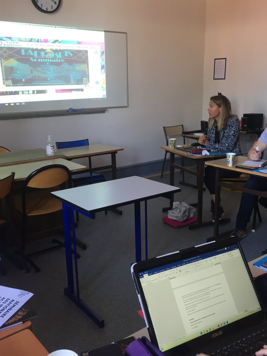 HDA_edu_num's tweet image. [Actualité] Séminaire national #IAN

🎙️ La #webradio au service de l'#oralité, une enthousiasmante présentation par @melanie_fillion sur les expérimentations #TraAM au sein @acNice. Un retour sur le beau partenariat avec @clemi_nice.

👉 soundcloud.com/capradio-51512…