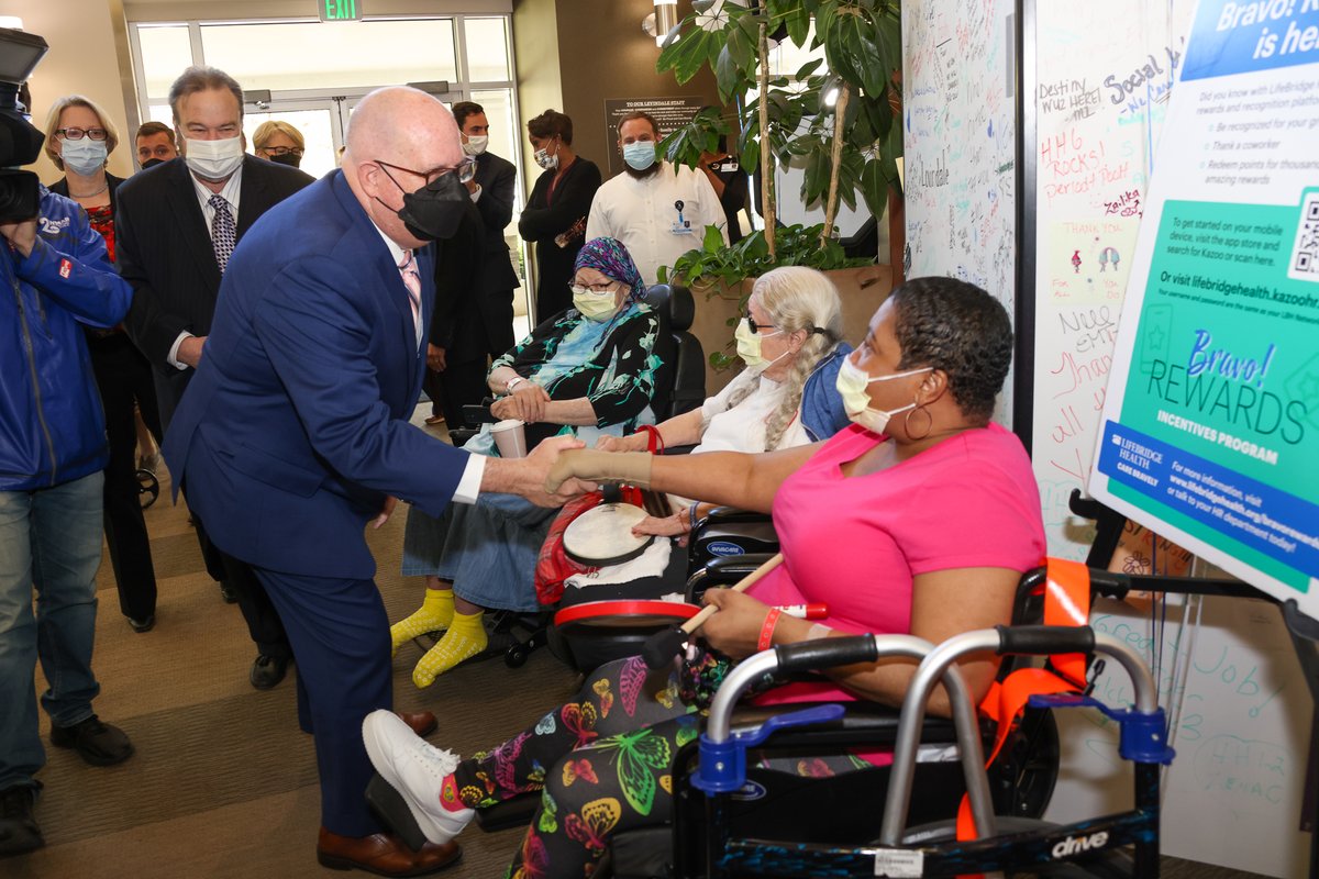 Governor Larry Hogan tweet media