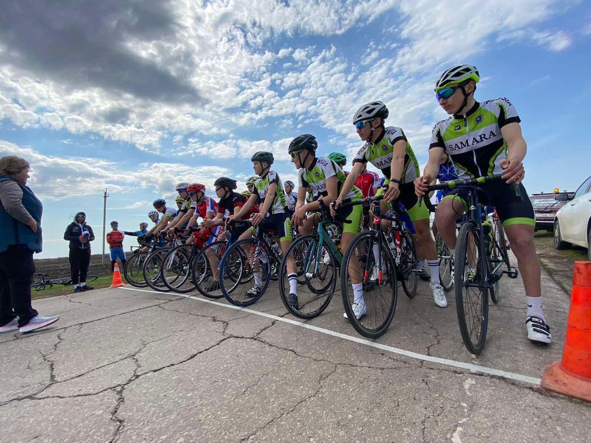 С 4-6 мая в Самаре прошло Первенство Самарской области и Приволжского федерального округа      В индивидуальной гонке и групповой гонке на шоссе
В первенстве Самарской области наши ребята заняли 1 второе место 🥈 и 2 третьих места 🥉
В соревнованиях ПФО у нас в копилке 4 золота🥇