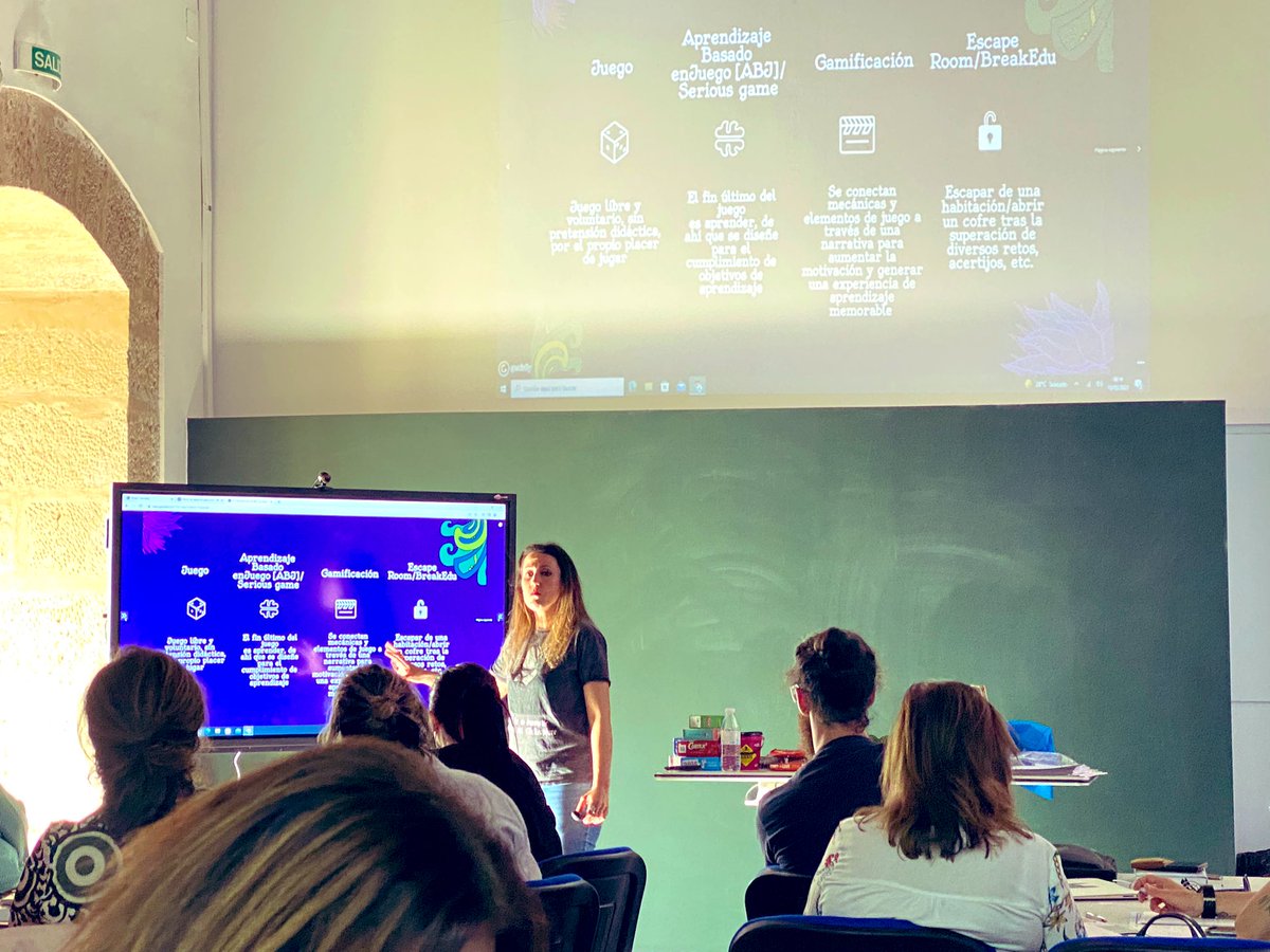 ReketePatri81's tweet photo. Con #Flowoman @AzaharaTIC jugando en el @cepdeubeda 🤩 https://t.co/qUAXJl8Aac