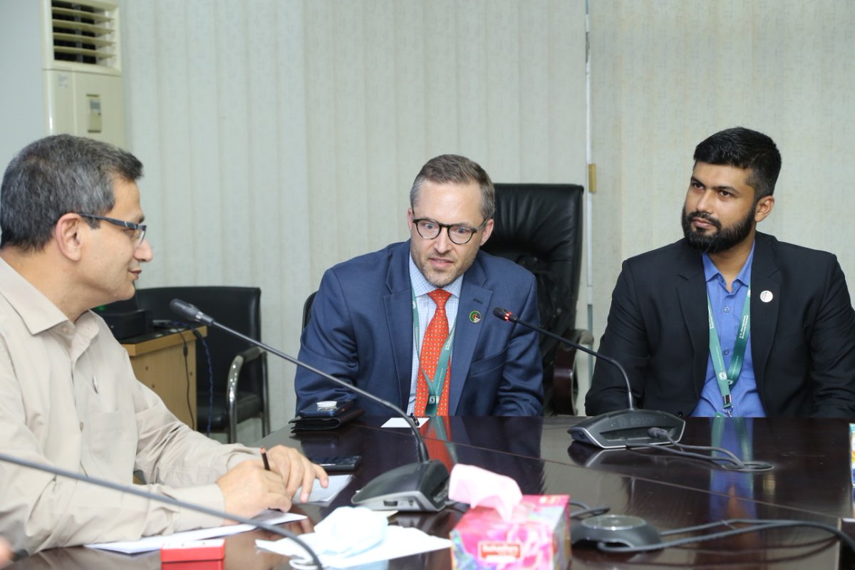 USBanglaTrade's tweet photo. To achieve the vision of Smart Bangladesh, ICT Division and Startup Bangladesh Ltd. invited the US investors from US Bangladesh Business Council to engage on Digital Bangladesh 2.0

#USBD50
#USBBC2022
#SmartBD https://t.co/7Q3banqqzN
