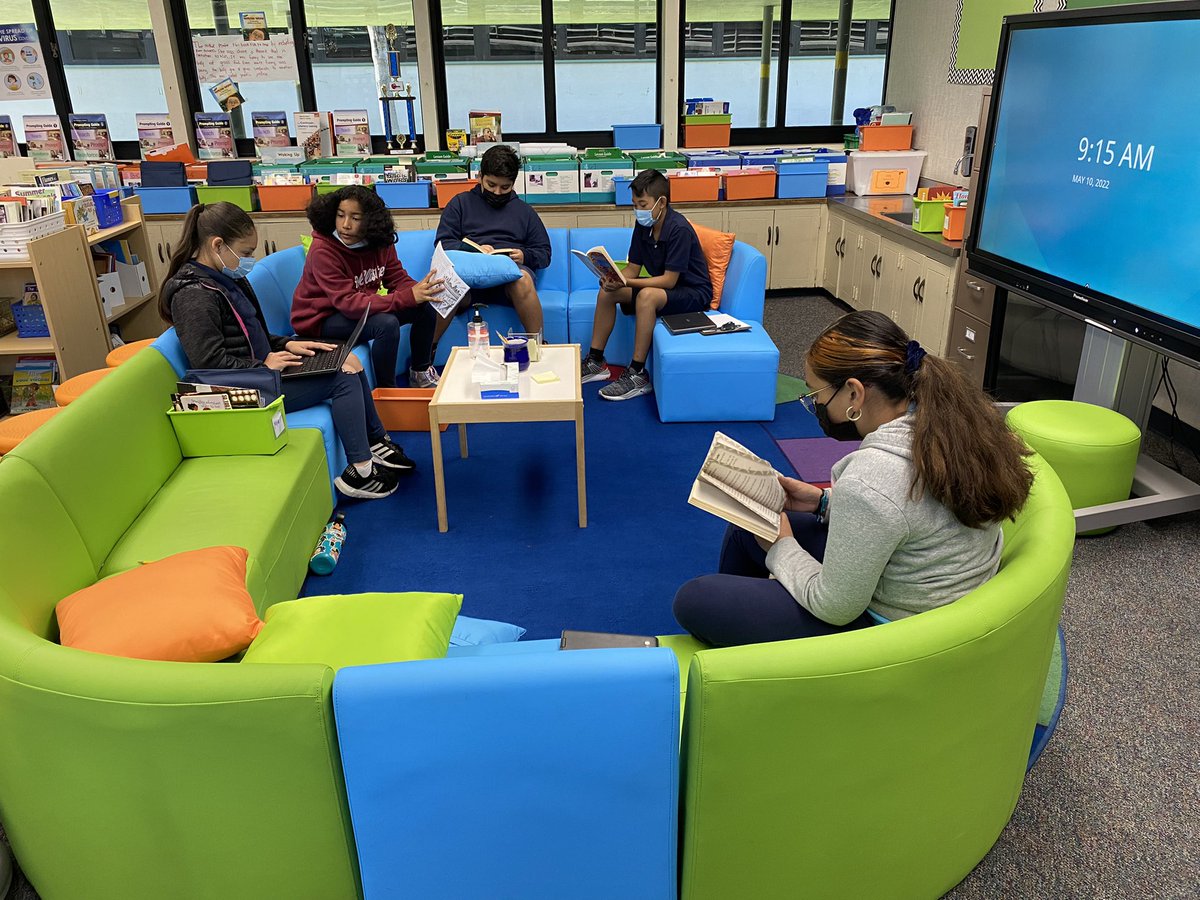 I love walking into a room full of readers! 📚 #nsdnow <a href="/ih_hawks/">Ira Harbison</a> <a href="/LakeshoreLM/">Lakeshore Learning</a> flex furniture makes reading so much more enjoyable!