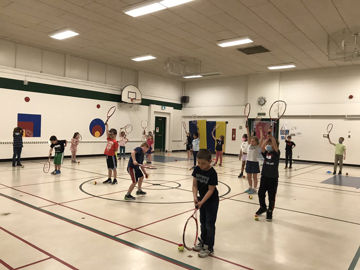 singerocsb's tweet photo. We were very excited for our first tennis lesson! We enjoyed a variety of games and practised our balance and eye-hand coordination skills. https://t.co/9gfOX9Va12