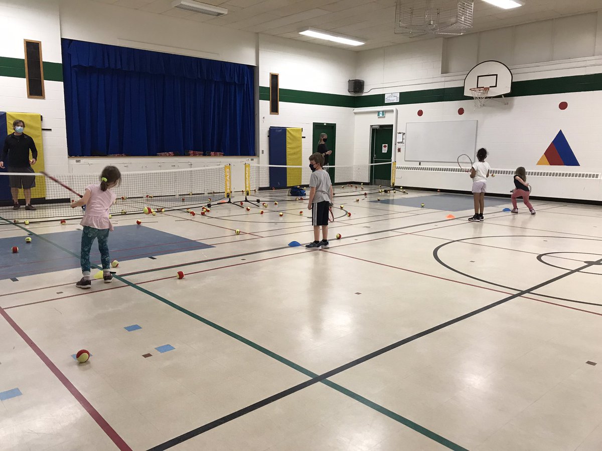 singerocsb's tweet photo. We were very excited for our first tennis lesson! We enjoyed a variety of games and practised our balance and eye-hand coordination skills. https://t.co/9gfOX9Va12