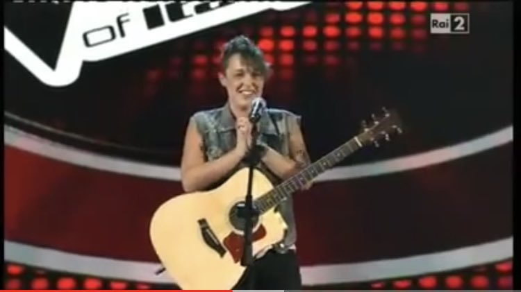 IamDianaWinter's tweet photo. Oggi…9 anni fa @VoiceItalia Kiss 4/4 - blind audition https://t.co/Uelv7H1wE6 via @YouTube
 #dianawinter #tvoi #thevoiceofitaly #kiss #Prince https://t.co/BfKVb1CLgi