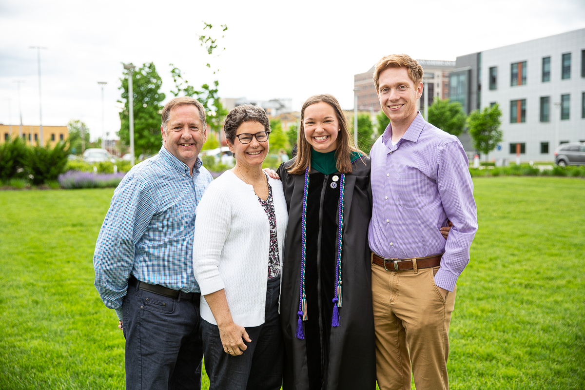 UEvansville's tweet photo. 3/4 https://t.co/hsCKVsU9t7