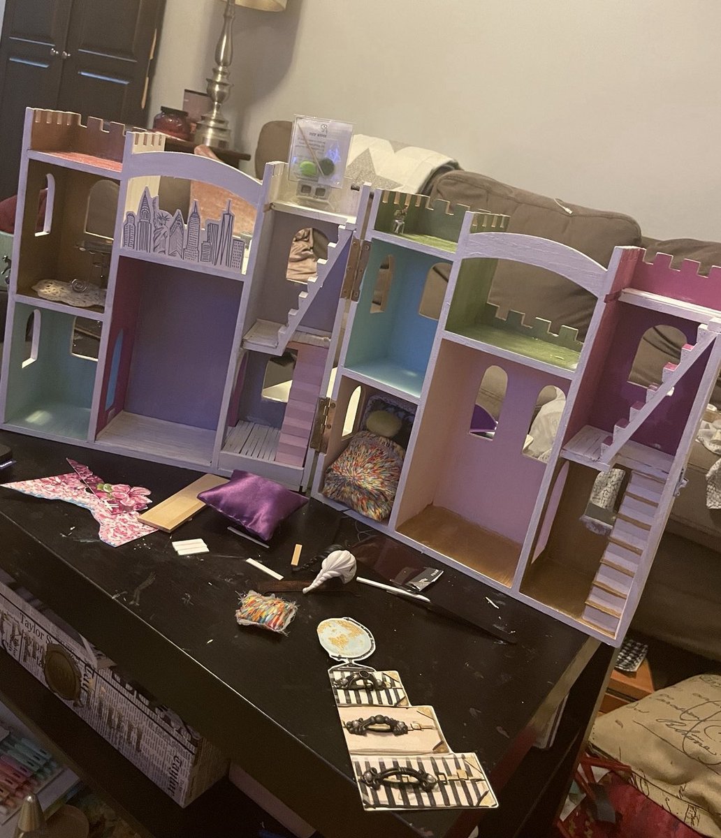 MyTinyCastles's tweet photo. And it only took 6 months https://t.co/5n98zX0nec