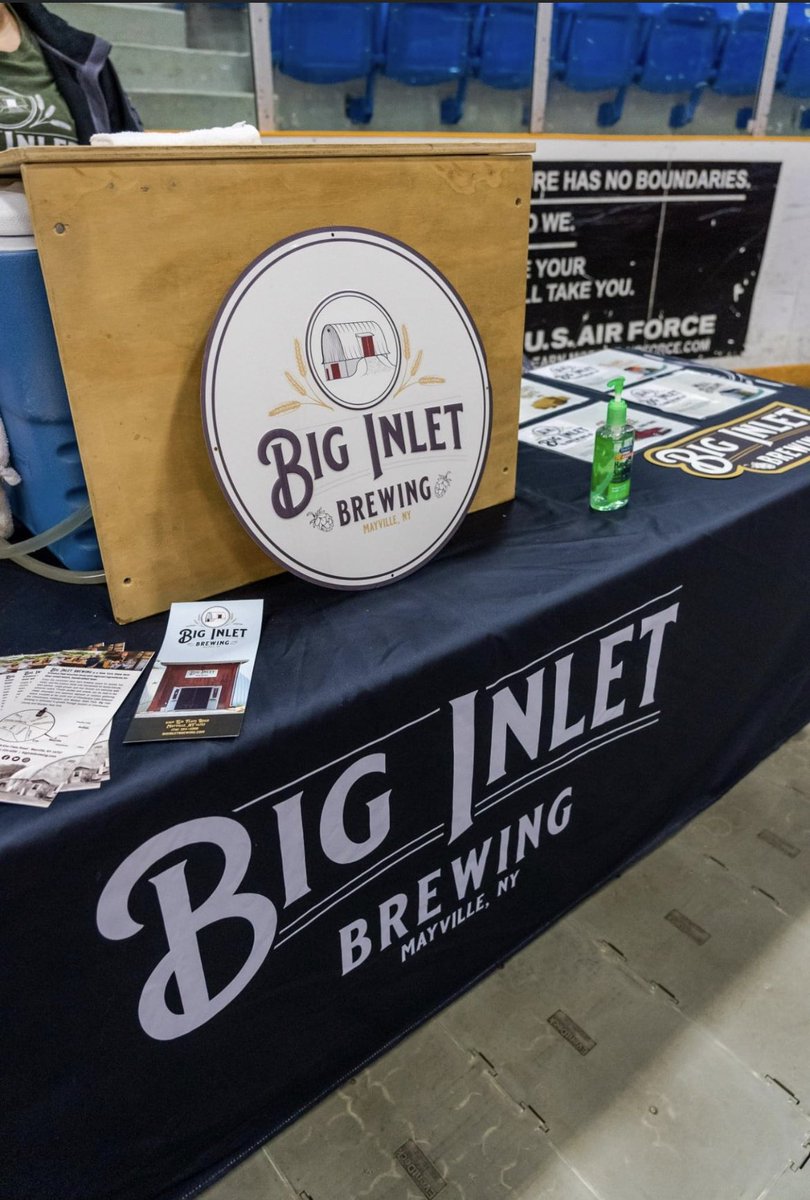 CHQPartnership's tweet photo. We were thrilled to have a table at the recent Grapes and Hope Festival at the @NorthwestArena! Don’t miss the next event. Check out more #event pics here: Visit https://t.co/kOLjia7ubz #LiveCHQ #SipCHQ #Chautauqua #Wine #CraftBev #Craftbeer #NYCraftBeer #CHQ #WNY #JamestownNY https://t.co/edORa5EUF1