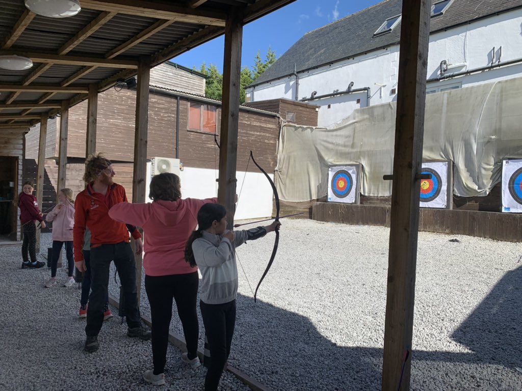 NorwichHighPrep's tweet photo. Group A aim for gold as they practise their archery skills and gain points for their team. 
#bullseye #archeryattack https://t.co/GTSUcwU96a