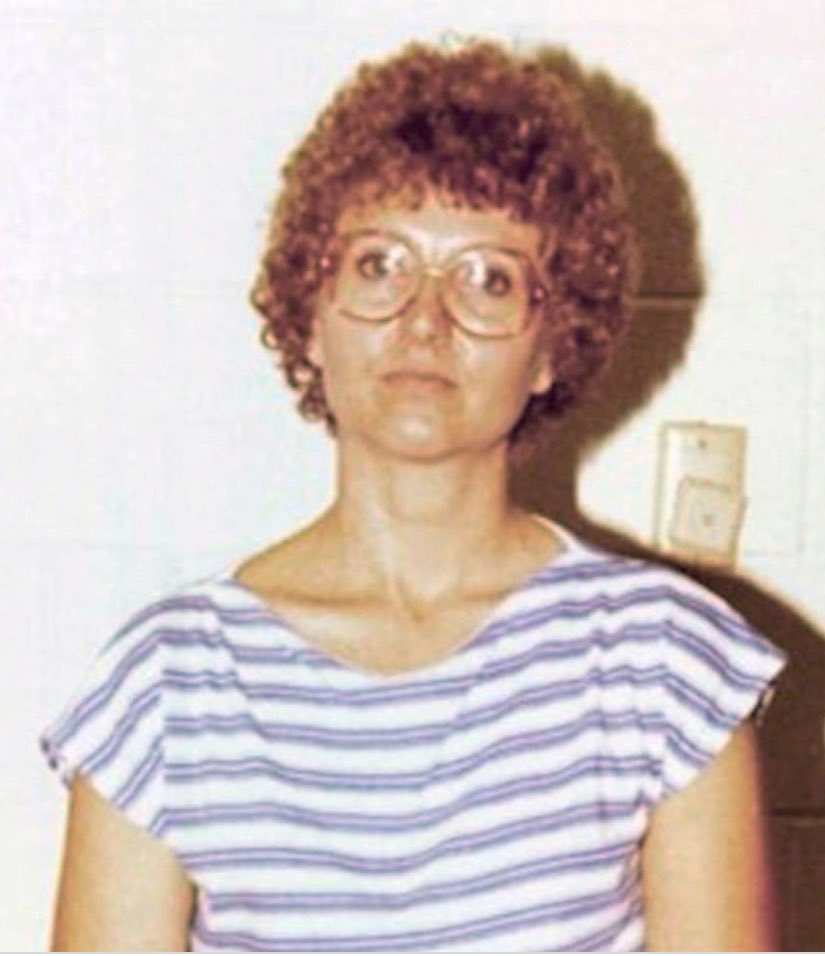 krisskardashian's tweet photo. The REAL “Candy” Candace Montgomery then &amp; now. 

Now known as Candace L. Wheeler of Dawsonville, Georgia.

Plot twist, she now works as a therapist for troubled youth. https://t.co/enMkqwQQqQ
