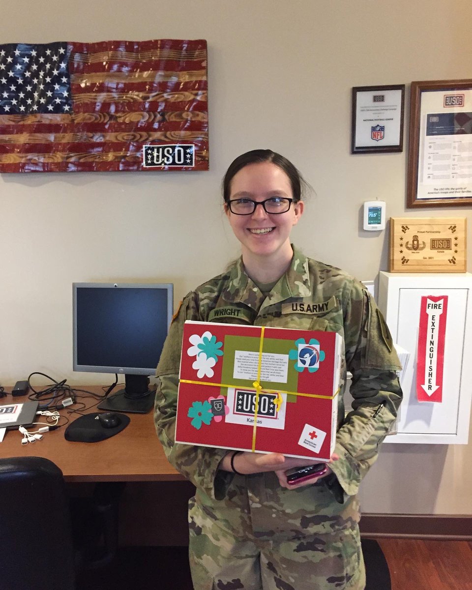 USOKansas's tweet photo. Last week we were excited to help hand out some special goodies to active-duty mothers at Ft. Riley for Mother’s Day! Thank you to @RedCross, @AHGnews, and @BellusAcademy for putting the boxes together and letting us add a few extra surprises #BeTheForce https://t.co/AEhFbufFgy