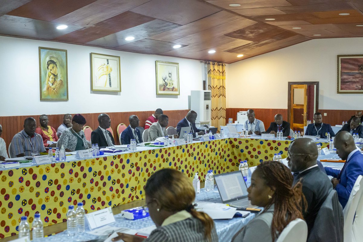 Atelier de formation sur l'enquête économique et financière, organisé du 09 au 13 Mai 2022, par le Pôle Pénal Economique et Financier en Partenariat avec la Coopération Allemande à travers son Projet Bonne Gouvernance pour l'Accroissement des Investissements et de l'Emploi en CI.