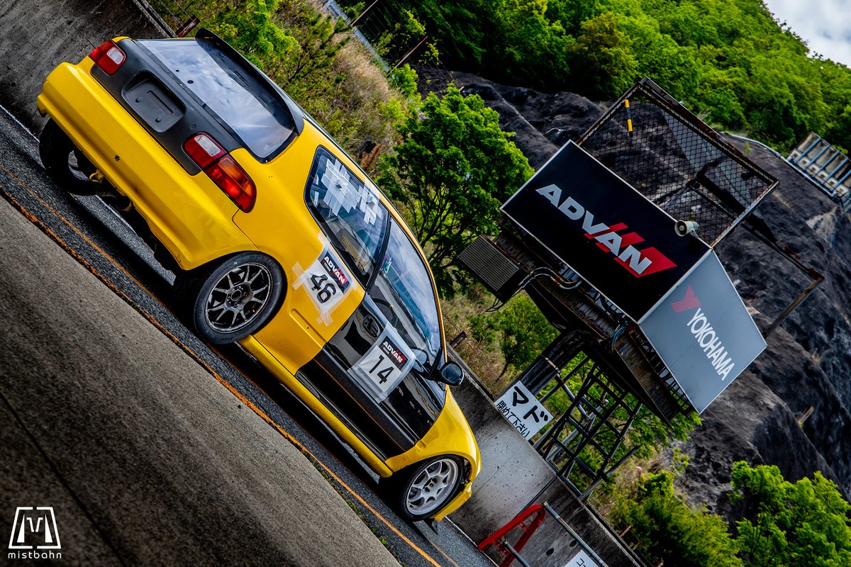 mistbahn's tweet photo. 第5回 JJ杯 (ゼッケン順)
#JJ杯 #セントラルサーキット #EG6 #EF9 #EK9 #HondaCivic #ホンダシビック #Yellowdragon #黄龍 #イエロードラゴン #carmakeacross #GetWildRacing #株式会社久遠 #ティーガレージ #tgaragesale https://t.co/46GhBTg63W