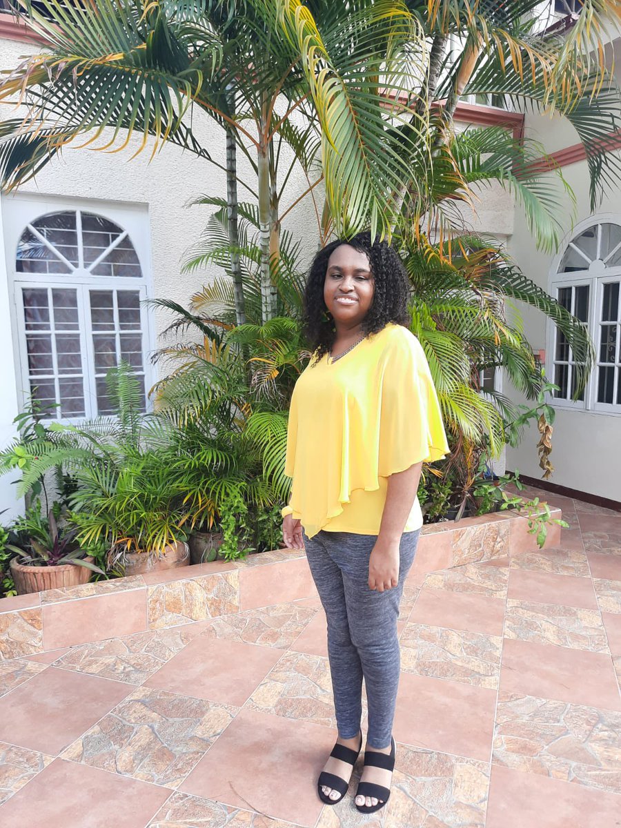 diva_williams_k's tweet photo. Hi  Twitter friends👋#
I know you all Miss  me?😔☹️
A lot has been going on.🏃‍♀️
@maxwellivey @AuthorABovaird 
#New company alert#New podcast outline alert
#k i radio coming soon#Caribbean professionals network coming soon https://t.co/AvU2l4yGQa
