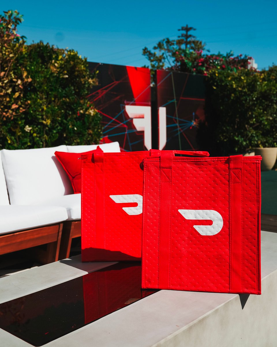 FaZe Clan tweet media