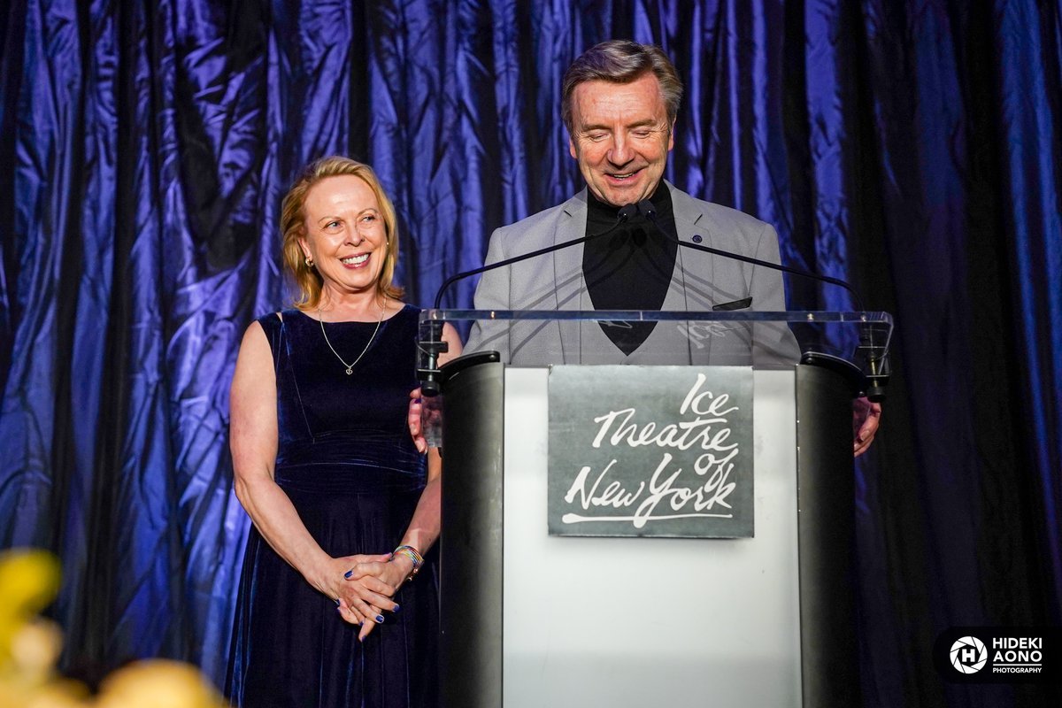 icetheatre's tweet photo. We were so delighted to honor Torvill and Dean, our Ice Angel, Betty Wasserman, and our alumni's Wade Corbett and Darlene Parent! 
We are so grateful to our co-chairs for the evening, Tracy Wilson and Brian Orser!
And a huge thank you to our skaters!

Photo Credit Hideki Aono https://t.co/j3Wj8JQI6G