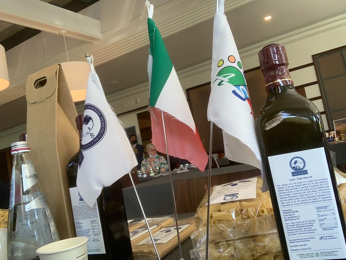 Rurabilandia's tweet photo. La delegazione del #Saudi_arabia in visita in #Italia per incontrare aziende esportatrici di beni alimentari #KSAR #Food #trade #world #future https://t.co/m9E4gK6cgq
