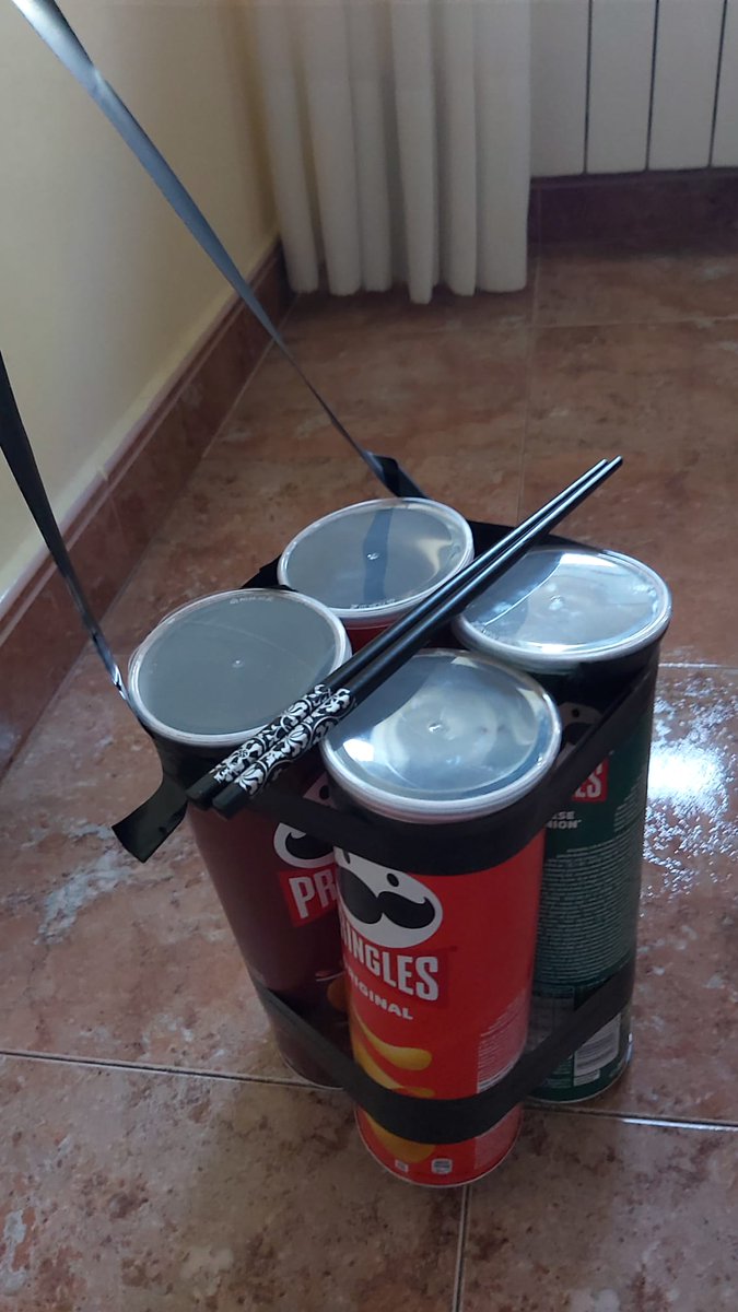 LaauInfantil's tweet photo. @sofiaher_01 @andrelmInfantil @NadiapvUVa @InesMUVA @Patrirebmon Además, os compartimos algunos de nuestros instrumentos elaborados con material reciclado, porque juntar la Música, el Consumo Sostenible y las Ciencias Sociales ¡es posible!  #DCSUVA #EstrategiasCCSS https://t.co/VwG2IytmZC