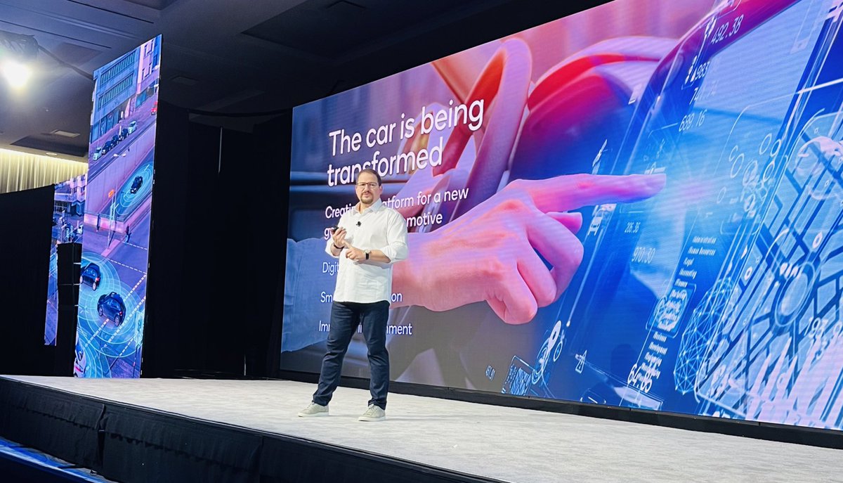 debweinswig's tweet photo. The #car is being #transformed thanks to @Qualcomm and @mavi_io. #carcommerce is upon us and it will accelerate @cynthiahollen has been a true #thoughtleader here #RetailSales #Qualcomm5GSummit @CoresightNews https://t.co/53zwCTChU3