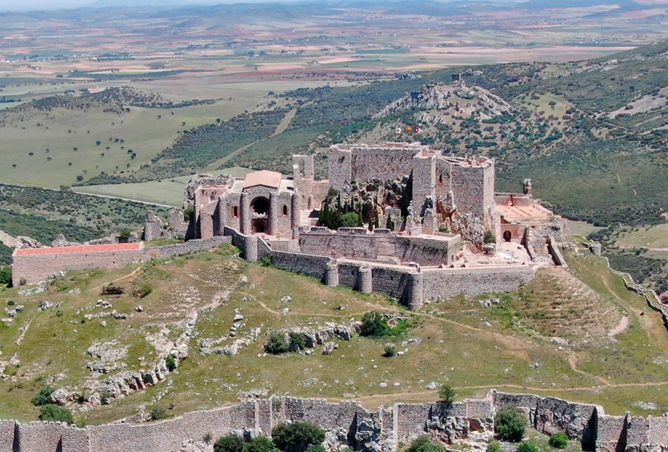 Castillos__'s tweet photo. Castillo de Calatrava la Nueva, S.XII.

Aldea del Rey, Ciudad Real, Castilla. https://t.co/SR7Cr1QPRW