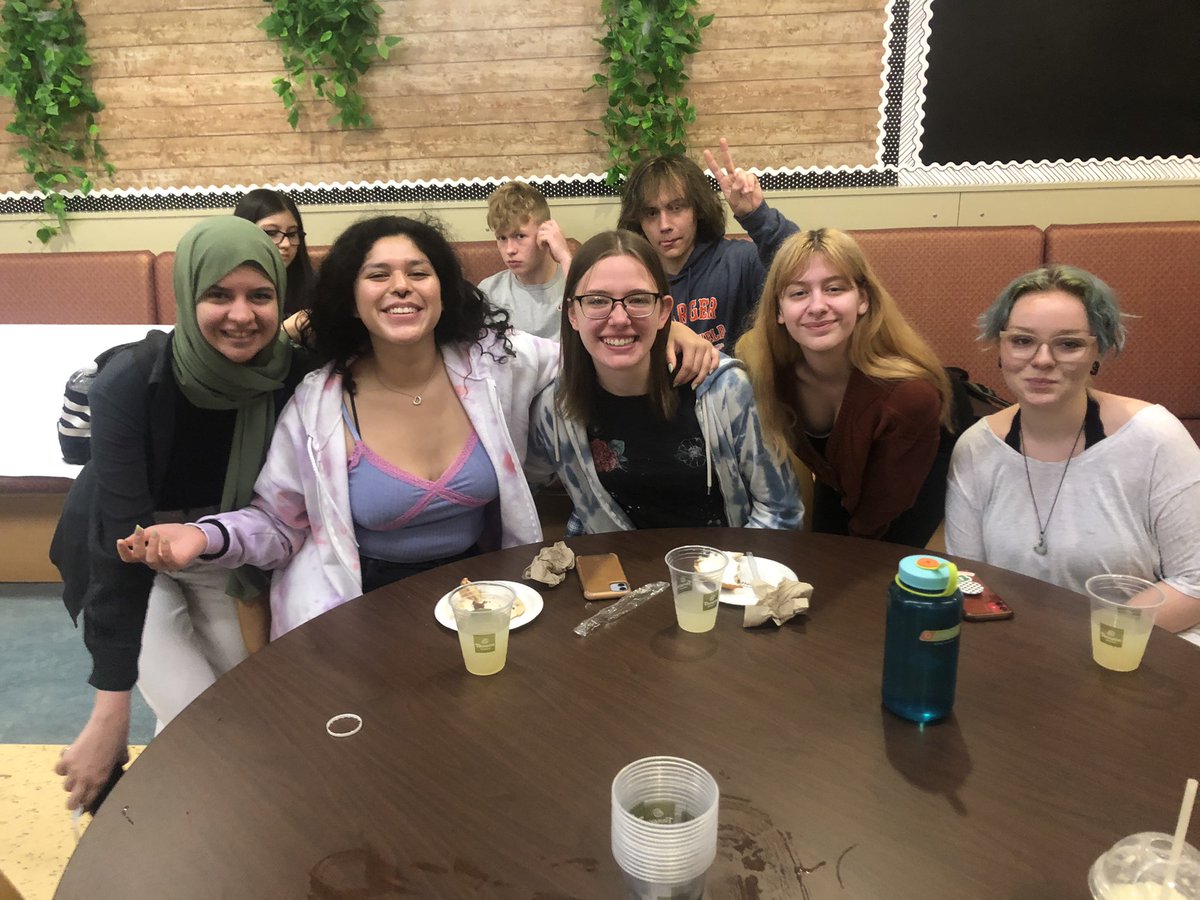 Best of luck to everyone taking the AP Lang test today!!! And especially to this special group! Rhetorically analyze your way to the top 🥳🎉