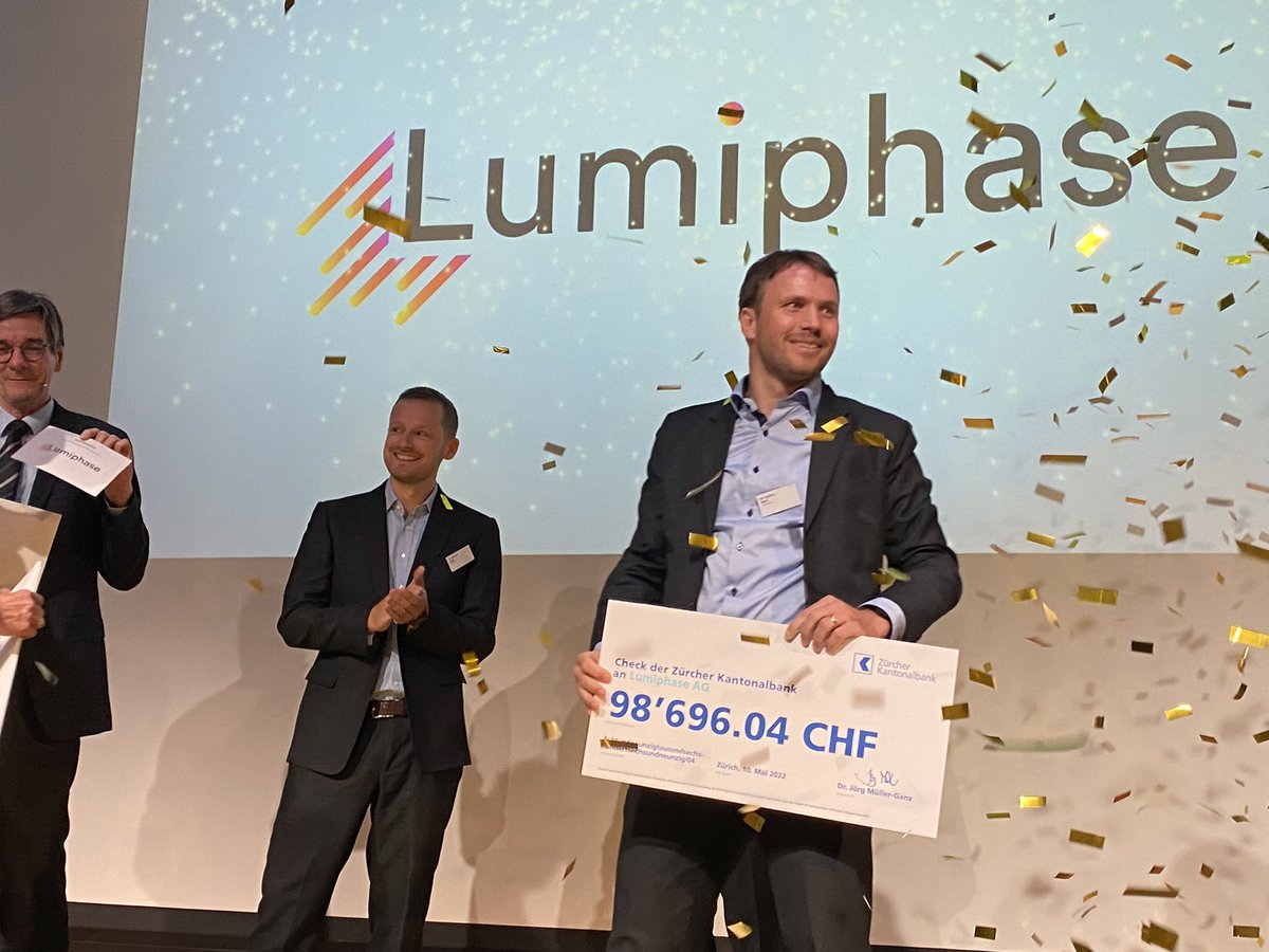 technopark_zh's tweet image. 🏆 And the winner is 🏆 @lumiphase wins the ZKB Pionierpreis Technopark 2022 #pionierpreis Congrats to the other finalists @IsochronicRobot and #LifeMatrix