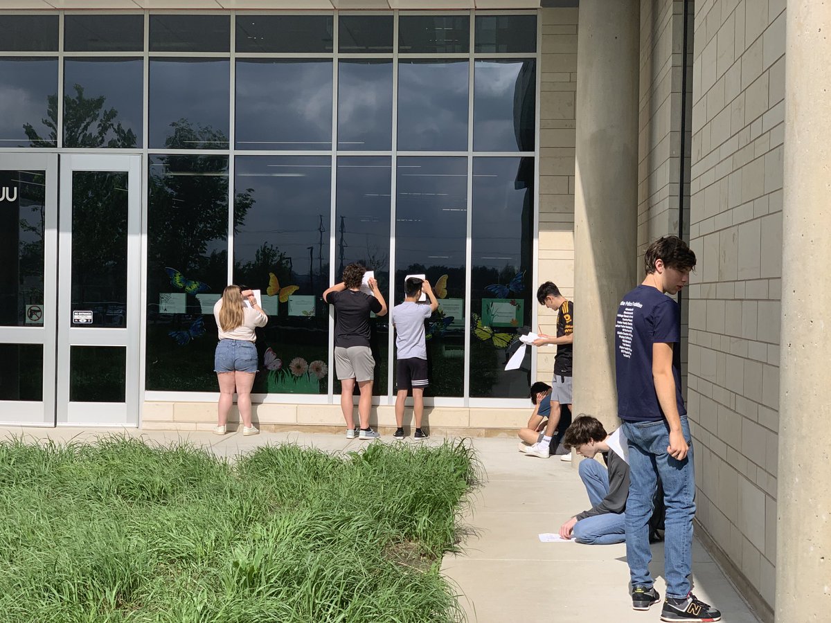 MelanieAMassey's tweet photo. “Very early, I knew that the only object in life was to grow” (Margaret Fuller). Time to breathe in fresh air & enjoy lemonade at our annual Transcendentalism poetry walk @Ms_Burhans! We are reading Thoreau, Emerson, & Fuller on this warm and sunny day! #WestIsReading https://t.co/ARtZT1qdN0