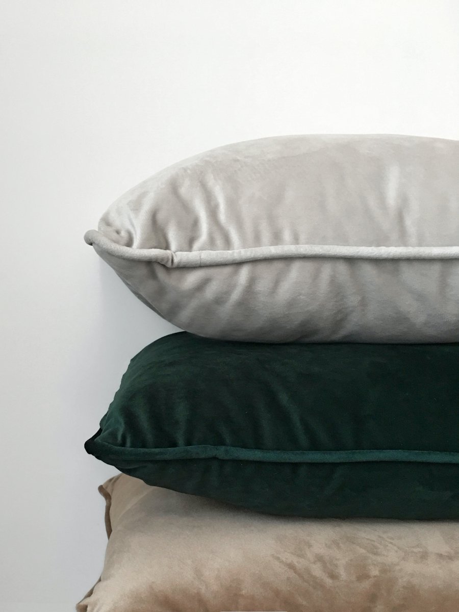 decomarSL's tweet photo. Esta semana en nuestro blog os dejamos unos consejos para renovar el estilo de tu vivienda a través de los textiles.

#decoracioninterior #decoracionexterior #decoracionvivienda #reformainterior #reformasviviendas https://t.co/VYJaw777pR