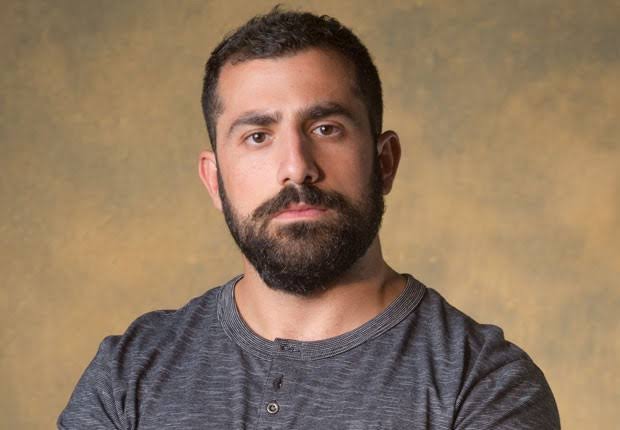 Biaxlj's tweet photo. Grazi Massafera e Kaysar ambos Ex BBB's e estrearam como atores depois do programa.

Chay Suede revelado no Ídolos, como cantor tbm teve sua oportunidade e brilha como Ator.

Lucy Alves começou no The Voice, como cantora.

A Jade não poderia pq memo??? https://t.co/Unko1MSXU1