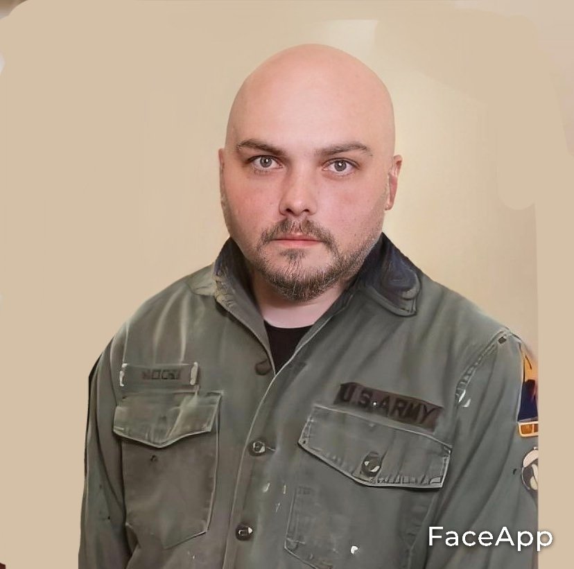 miranhaianca1's tweet photo. GERARD WAY E AS POSSIBILIDADES DE VISUAIS QUE ELE PODE ADERIR DAQUI A POUCO NOS SHOWS FEITO MO FACEAPP; UMA TRHED NADA A VER, O QUE QUE TO FAZENDO DA MINHA VIDA?

Acompanhe: https://t.co/mWf6hhlEoN