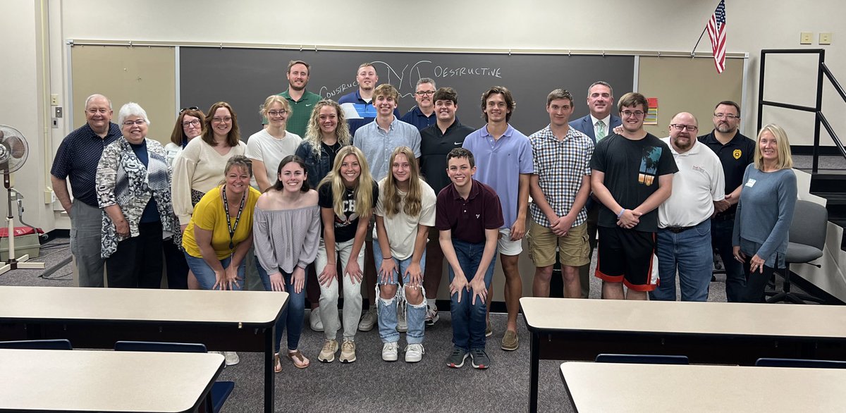 Final Junior Rotarian meeting today at RCHS. We are thankful for the wonderful connections and lessons our students are making within our community and Rotary.