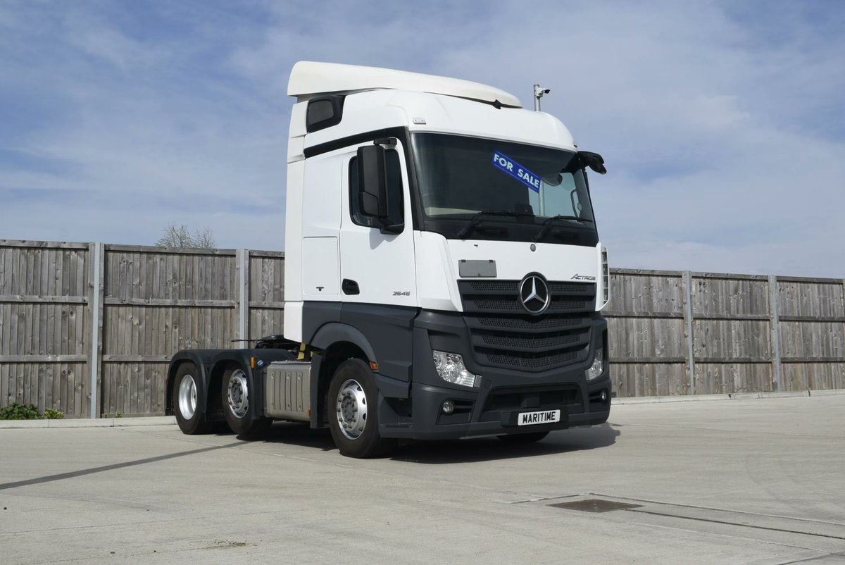 2ndHandTrucks's tweet photo. Call Matt now on 07980 100 200 to be the second owner of one of our 2017 (67) Mercedes-Benz Stream Space! In stock now but numbers are limited! #mercedes #streamspace #qualityusedtrucks #maritimetransport #maritimetrucksales #secondhandtrucks https://t.co/5RFXSKHz4v