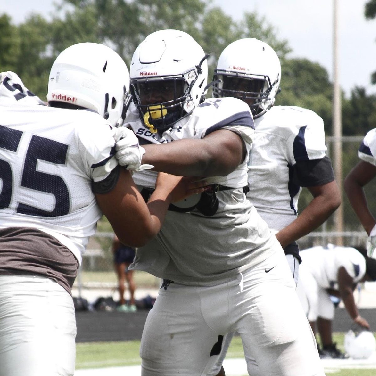 SGHFootball's tweet photo. Spring ‘22 is in full swing💪🏽 #WeAreSouth #southgwinnettfootball https://t.co/t1Ulv8LN9S