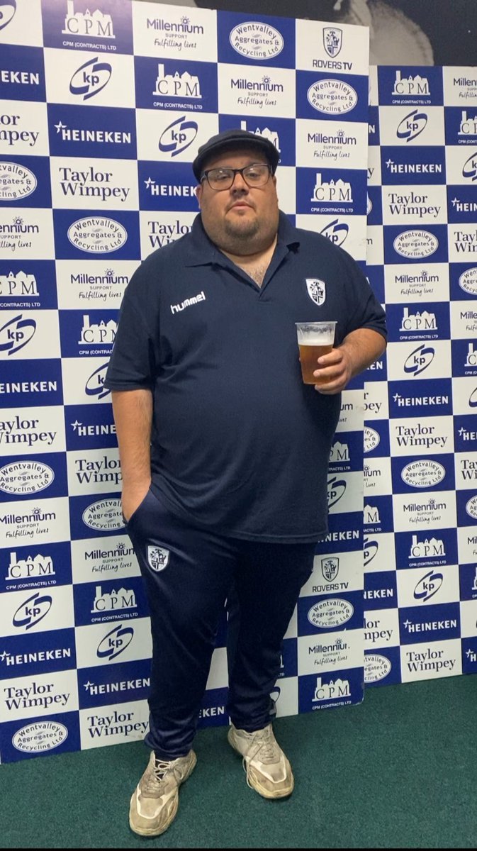 MillenniumSupp's tweet photo. Ryan tells us about his experiences of loneliness and how the @LDSuperLeague and playing rugby for the @FevRoversRLFC LD team has helped make friends boost his mental health. 

https://t.co/RsyU8dR5uu

#Ivebeenthere @ComIntCare #LearningDisabilities #Autism @mencap_charity https://t.co/8v0F4uXPpY