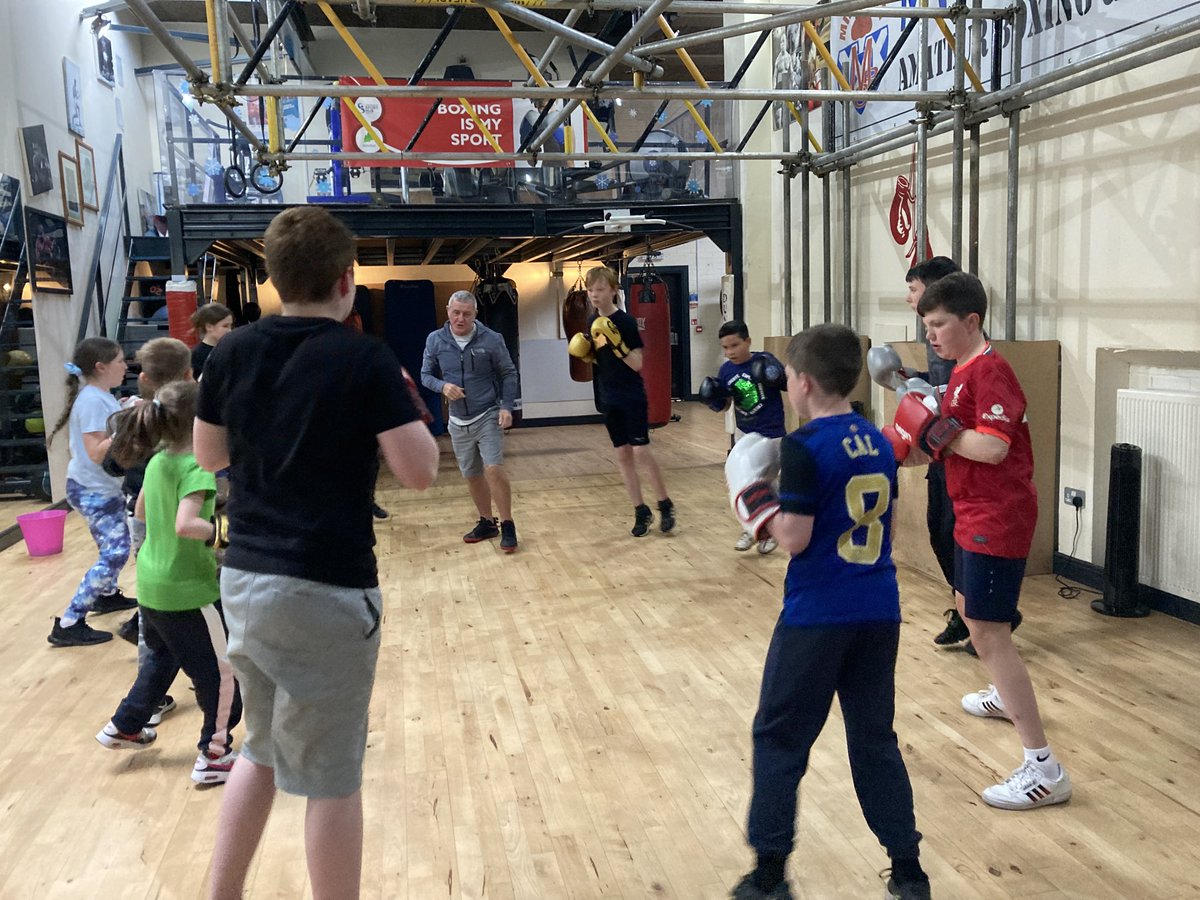 Active_Mid's tweet photo. NEW CLUBS| BOXING

Great to see so many taking part!⁦@MidlothBoxing⁩ 
Active Schools taster block for 7-15 year olds 🥊

Get in touch if you’re interested in joining us next week! Limited spaces.

Tuesday 5.30-6.30pm

Activeschools@midlothian.gov.uk https://t.co/yb5pJ2xQtJ