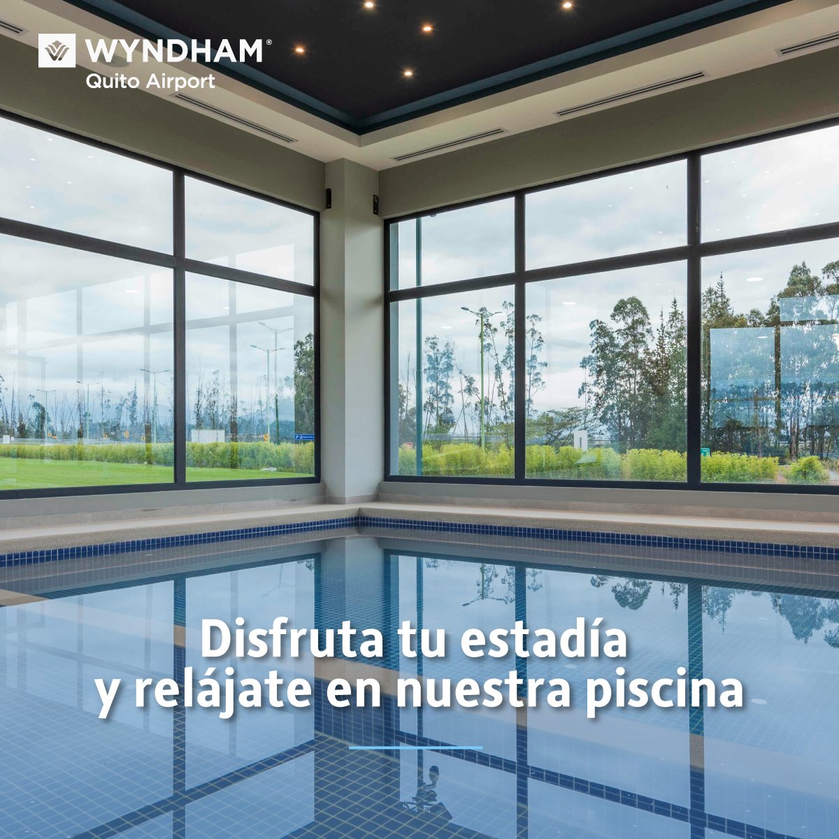 ¡Disfruta de una estadía placentera con una piscina🏊 rodeada de un espectacular paisaje⛰️!

#wyndhamquito
#quito