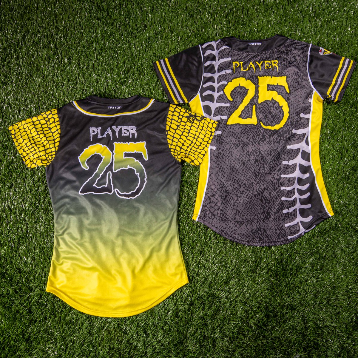 CustomSoftball's tweet photo. #Triton does custom better than the rest. Get started on your designs today. https://t.co/sQjmcuOP6T
👥 New Mexico’s Alburquerque Rattlesnakes
🔥 Modern Designs MB115 and MB129
#teamtriton #customsoftballjerseys #softballjerseys #softballuniforms https://t.co/L4XsfJXmFu