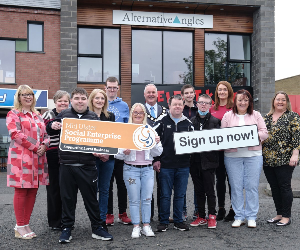 ParityTriangle's tweet image. Colleagues and service users from #AlternativeAngles #Magherafelt had a busy week with a visit from @MidUlster_DC  Chair, Cllr Paul McLean.

The Council’s programme (delivered by @TheWorkspaceGro) are encouraging other social enterprises / community organisations to get in touch.