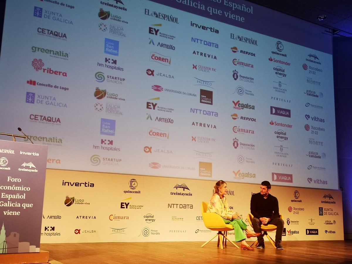 uniriscovc's tweet photo. Hoy hemos participado en el Foro Económico Español La Galicia que viene.
Nuestra directora general Inmaculada Rodríguez y @danicerqueiro de @StartupGalicia hablando de #startups, #ciencia e #inversión https://t.co/VxvoA4Sm9j
