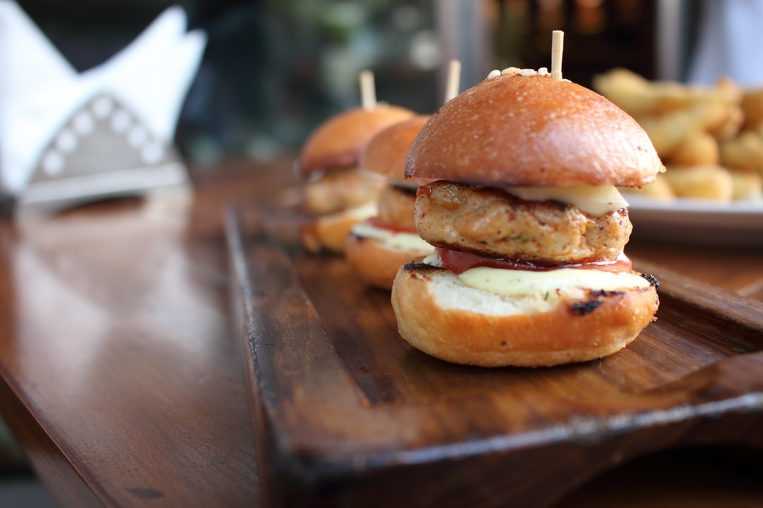 FoodieFestTO's tweet photo. What's YOUR favourite food at a food fest?
Share your fave food outlet's IG with us and we'll try to get them to join us at Foodie Fest for ALS!

#foodiefestforALS #foodie #foodfest #festivals #festivalvibes 
#ALS #charity #charityfestival #icebucketchallenge #makeALShistory https://t.co/aKFPT6mLO1