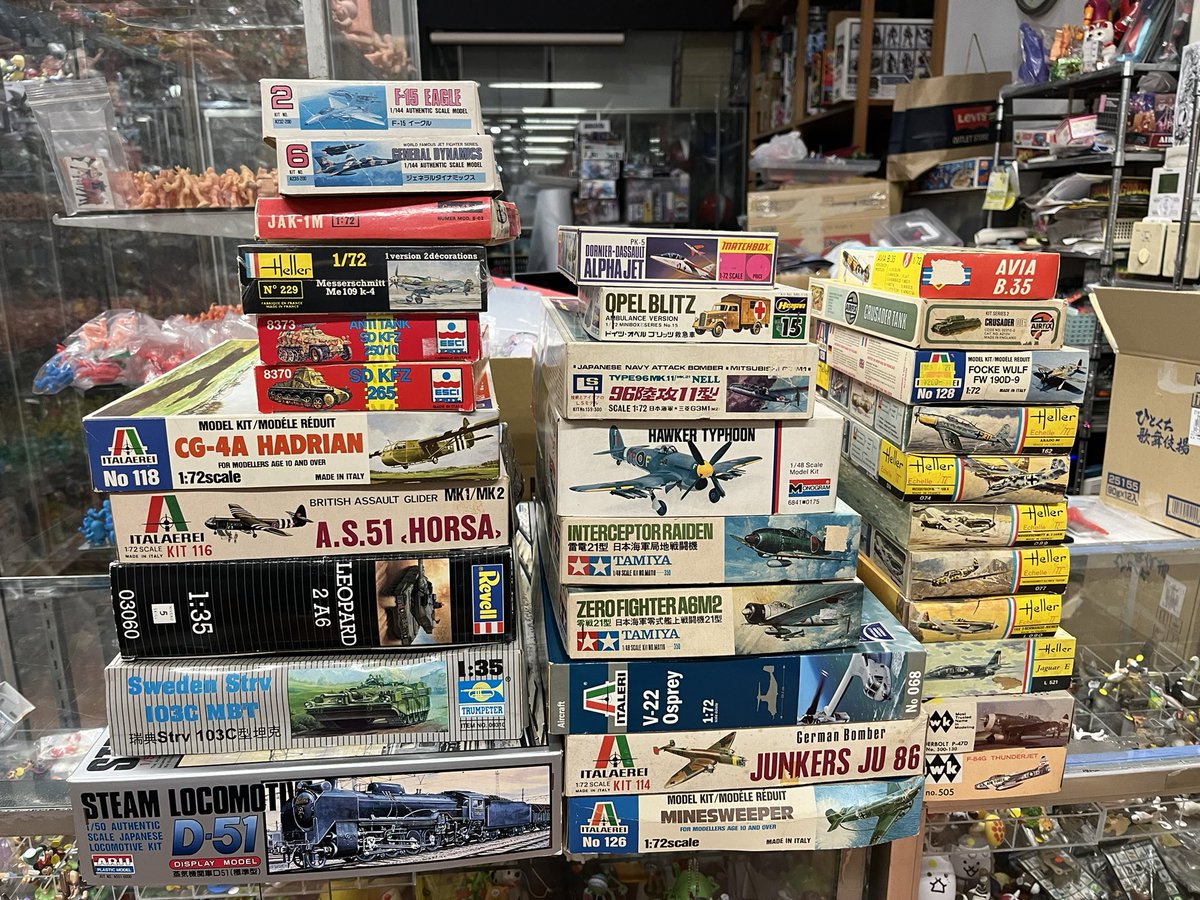 kaikodo_net's tweet photo. 店舗10.11.12日はお休みです
買取情報です
Today's purchased items
#plasticmodel
#tamiya
#hasegawa
#ravell
#monogram
#amt
#toymuseum
#kaikodo_net
#プラモデル
#スケールモデル
#タミヤ
#ハセガワ
#フジミ
#ピットロード
#懐古堂
#おもちゃ博物館
#フィギュア買取
#出張買取
#大量買取 https://t.co/cvAf7d5vYu