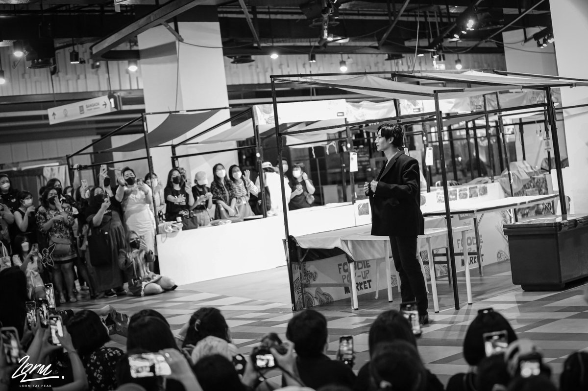Lorm_Tai_Peak's tweet photo. I MISS YOU 🤍🥺

@peckpalit #TGMA2021xPeckPalit
#TheGuitarMagAwards2021 
#เป๊กผลิตโชค
#PeckPaLitChoke
#palitgallery
#TheMomentsOfLorm_Tai_Peak https://t.co/zVBTf6EifE